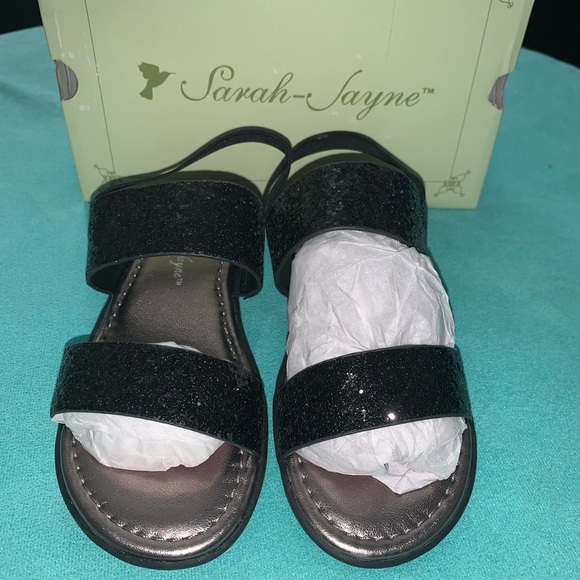 Sarah Jayne Sandals - Picture 7 of 8